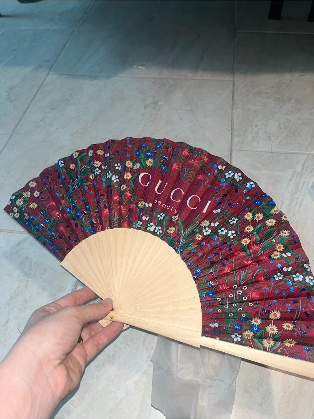 Gucci Red Floral Folding Hand Fan with Beige Frame